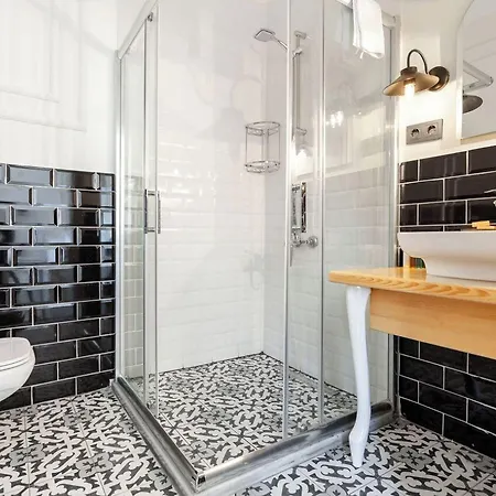 Hotel Cezayir Istanbul