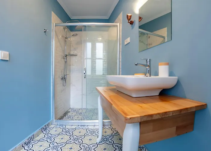 Cezayir Hotel Estambul