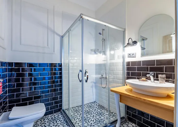 Cezayir Hotel Estambul