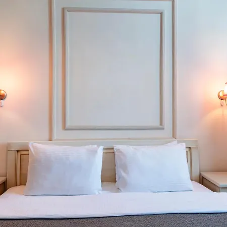 Cezayir Hotel Istanboel